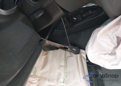 2019 Chevrolet Camaro 1Lt from USA, damaged, VIN 1G1FB1RX4K0114010